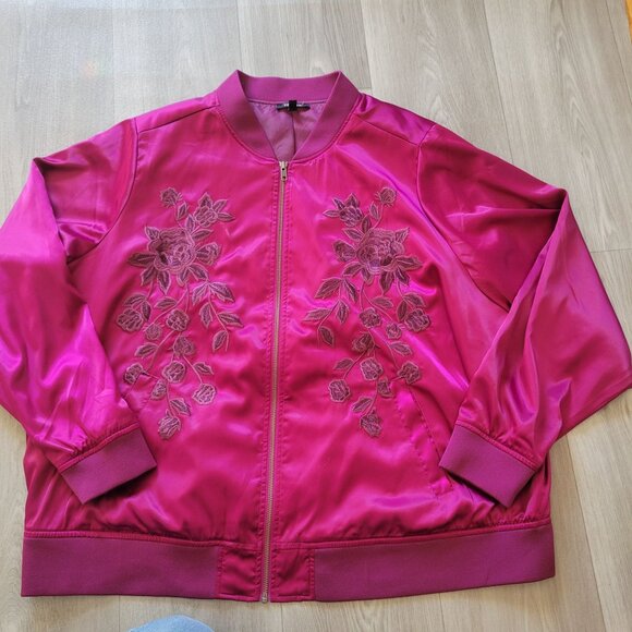 Torrid Womens Size 4x Floral Embroidered Satin Bomber Jacket Magenta - Picture 4 of 5